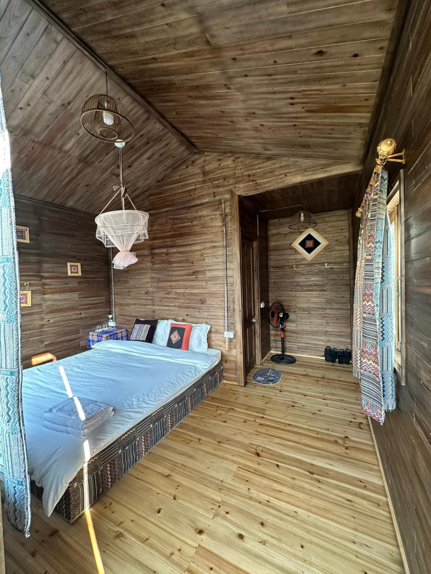 Little Ta Van Homestay Sapa Exterior photo