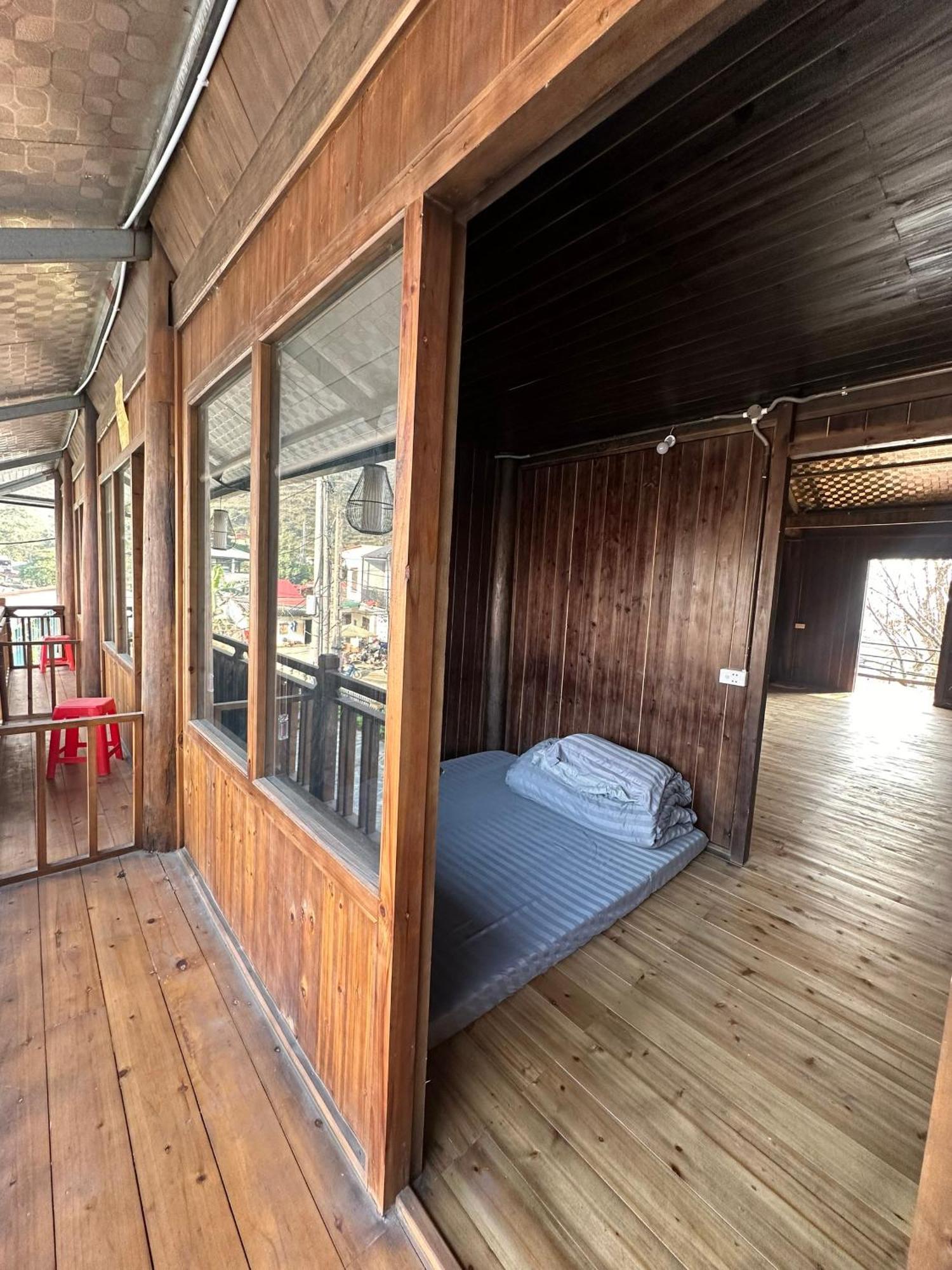 Little Ta Van Homestay Sapa Exterior photo