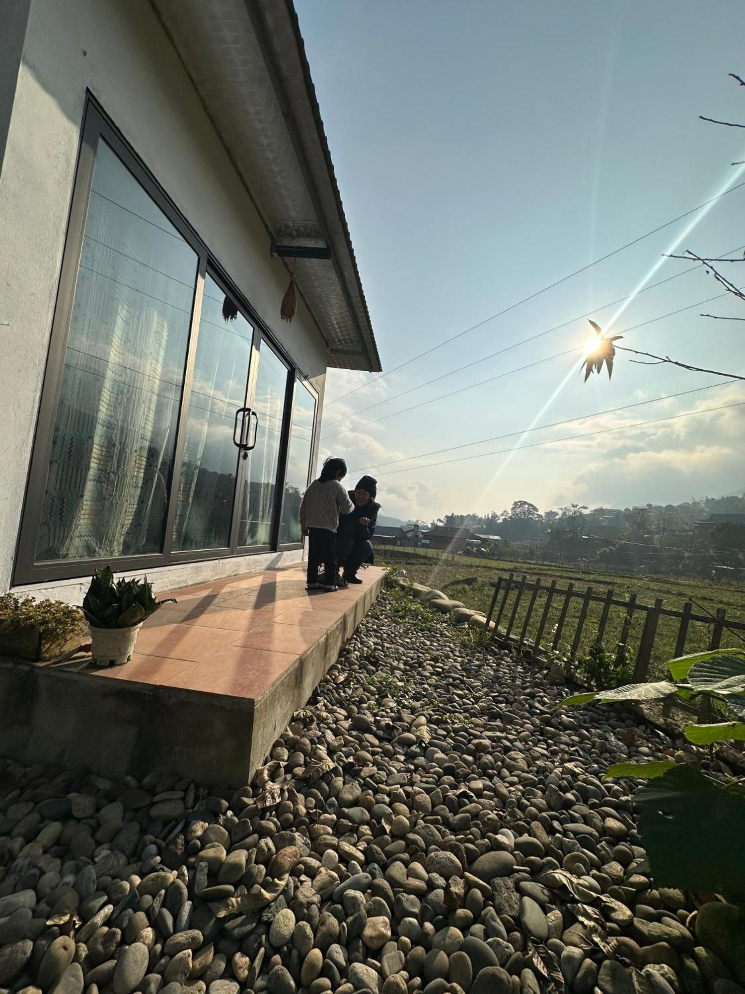 Little Ta Van Homestay Sapa Exterior photo